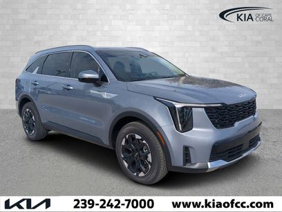 New 2025 Kia Sorento S w/ Panoramic Sunroof Package