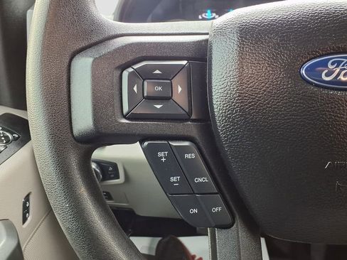 Used 2017 Ford F250 XLT w/ XLT Value Package image 19