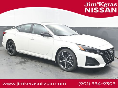 New 2026 Nissan Altima 2.5 SR FWD image 1