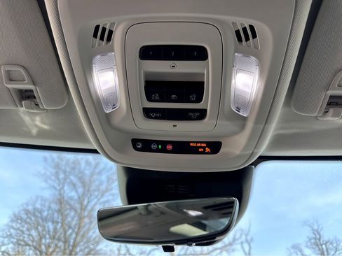 New 2026 Buick Envision Avenir image 23