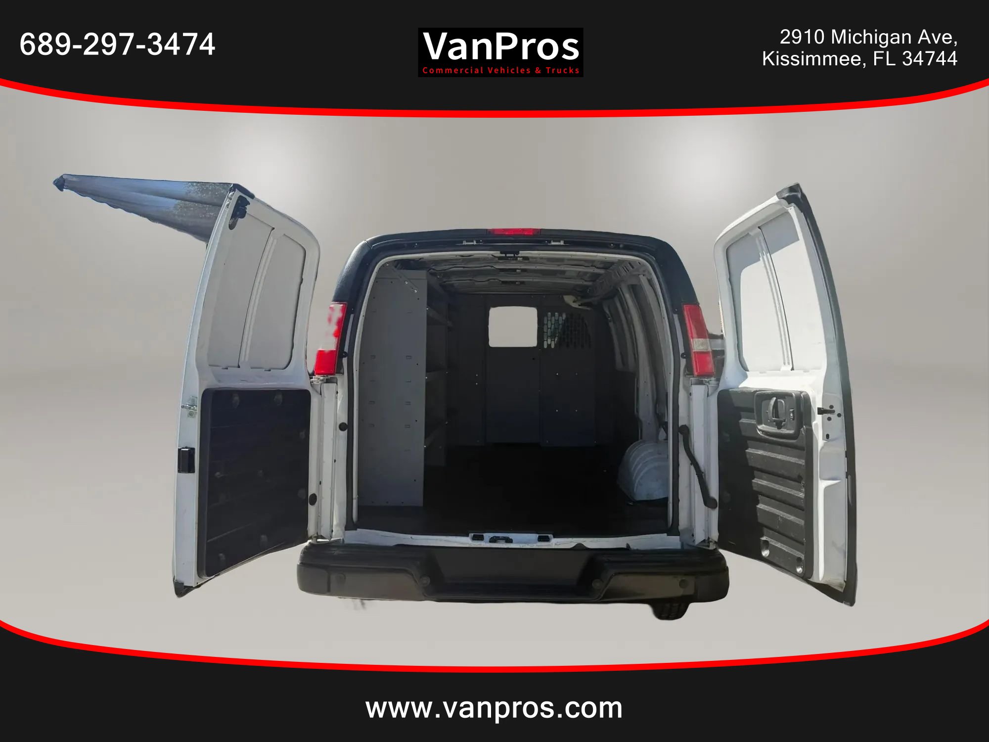 Used 2022 Chevrolet Express 2500 w/ Driver Convenience Package RWD image 12