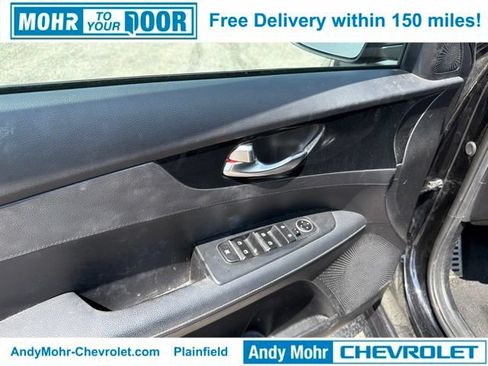Used 2023 Kia Forte GT-Line w/ GT-Line Premium Package FWD image 11