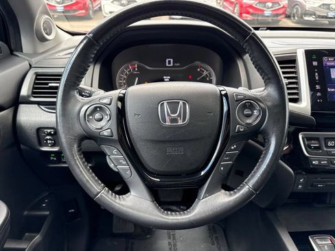 Used 2016 Honda Pilot Elite image 17