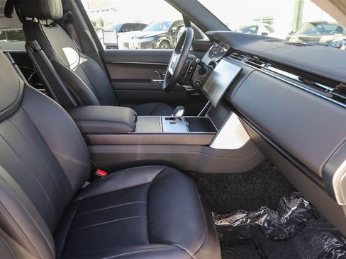 New 2026 Land Rover Range Rover SE image 15