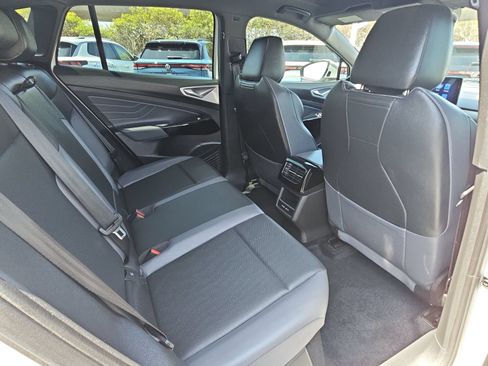 Certified 2023 Volkswagen ID.4 Pro S RWD image 11