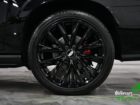 Used 2026 Cadillac Escalade ESV V w/ LPO, ONYX Package AWD/4WD image 9