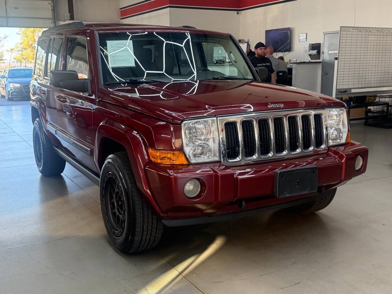 Used 2007 Jeep Commander Sport AWD/4WD image 1