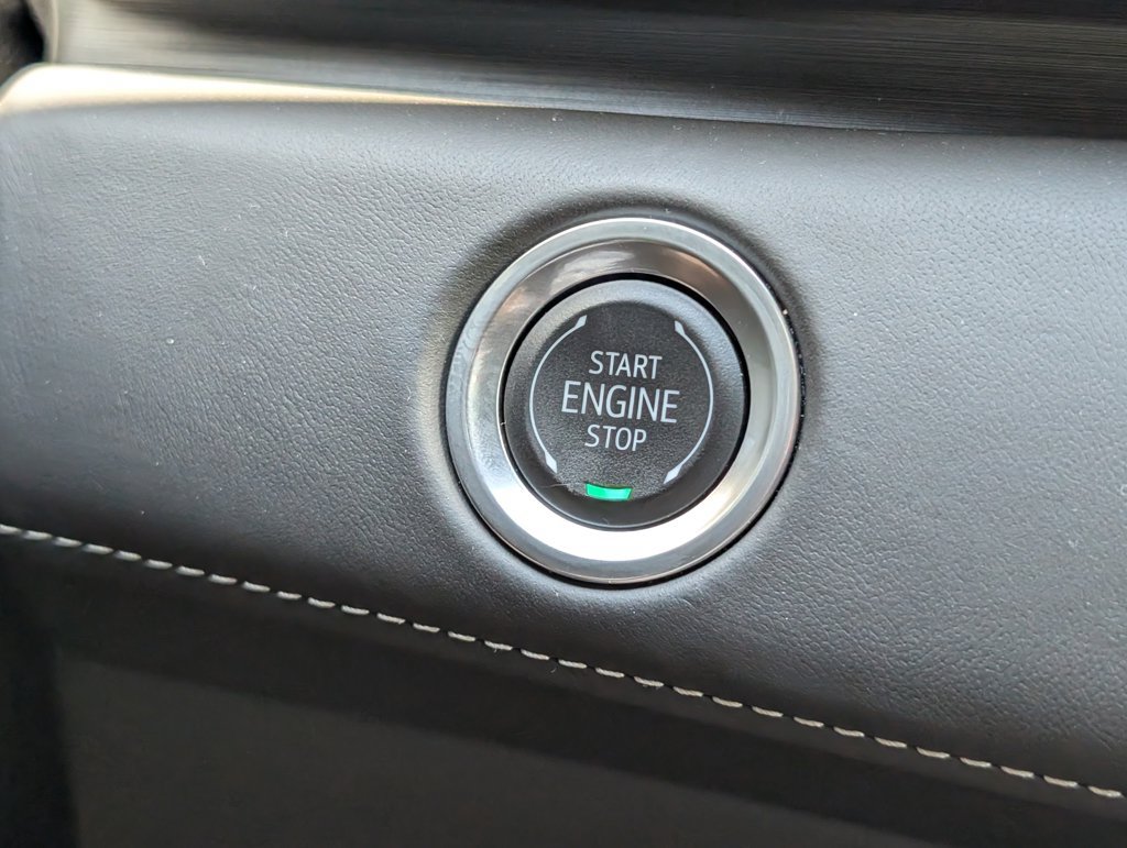 Used 2024 Cadillac Escalade Sport Platinum w/ LPO, Floor Liner Package AWD/4WD image 13