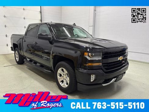 Used 2018 Chevrolet Silverado 1500 LT w/ All Star Edition AWD/4WD image 1