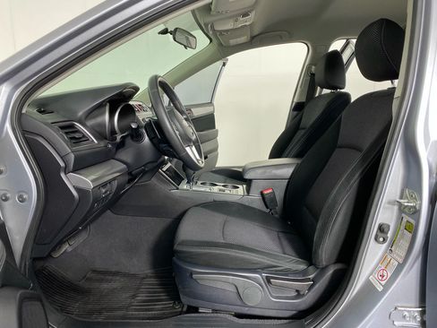 Used 2017 Subaru Outback 2.5i AWD/4WD image 19