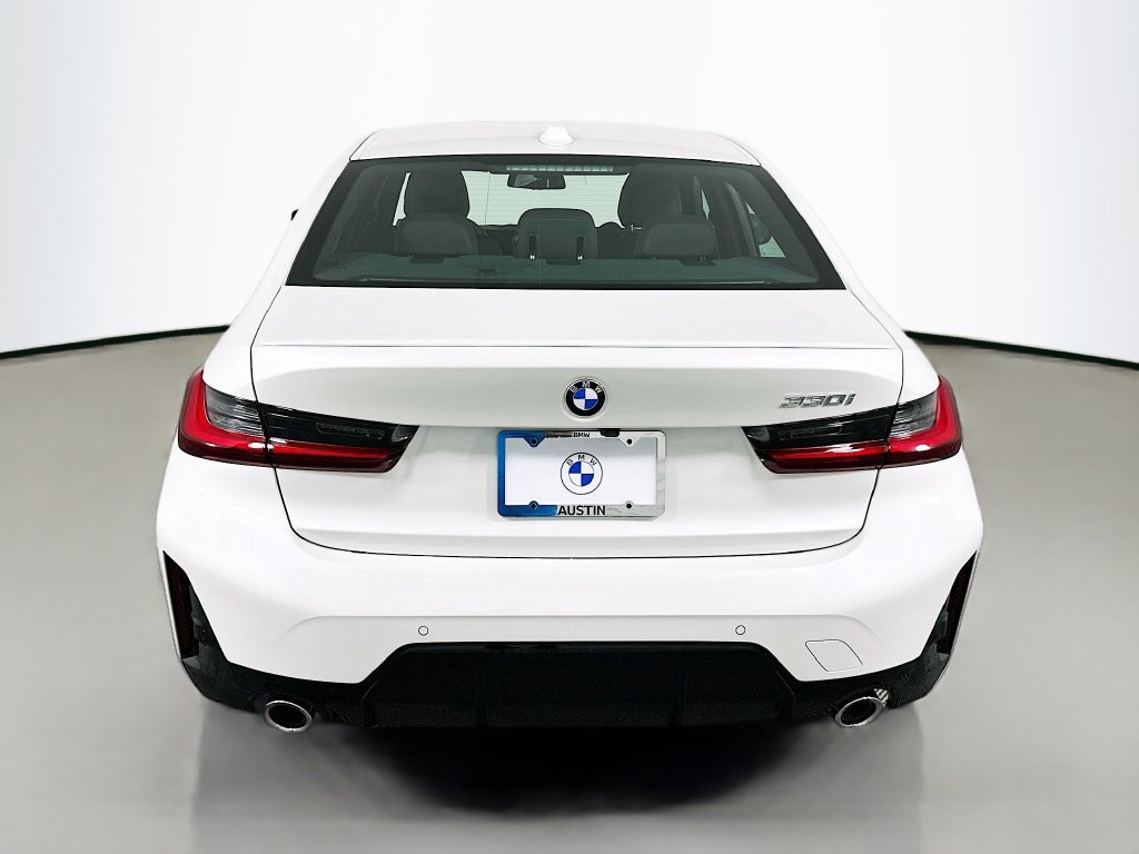Used 2026 BMW 330i Sedan w/ M Sport Package RWD image 6