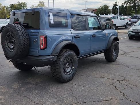 New 2025 Ford Bronco Badlands image 8