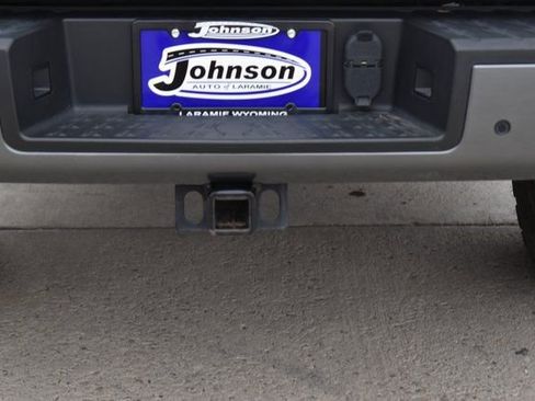 Used 2021 Nissan Titan SV w/ SV Convenience Package image 7