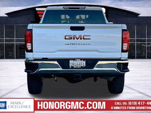 Used 2024 GMC Sierra 2500 Pro w/ Convenience Package AWD/4WD image 5