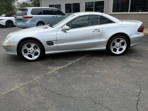 Used 2005 Mercedes-Benz SL 500 image 4