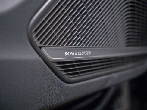 Used 2023 Audi A5 2.0T Premium Plus w/ Premium Plus image 16