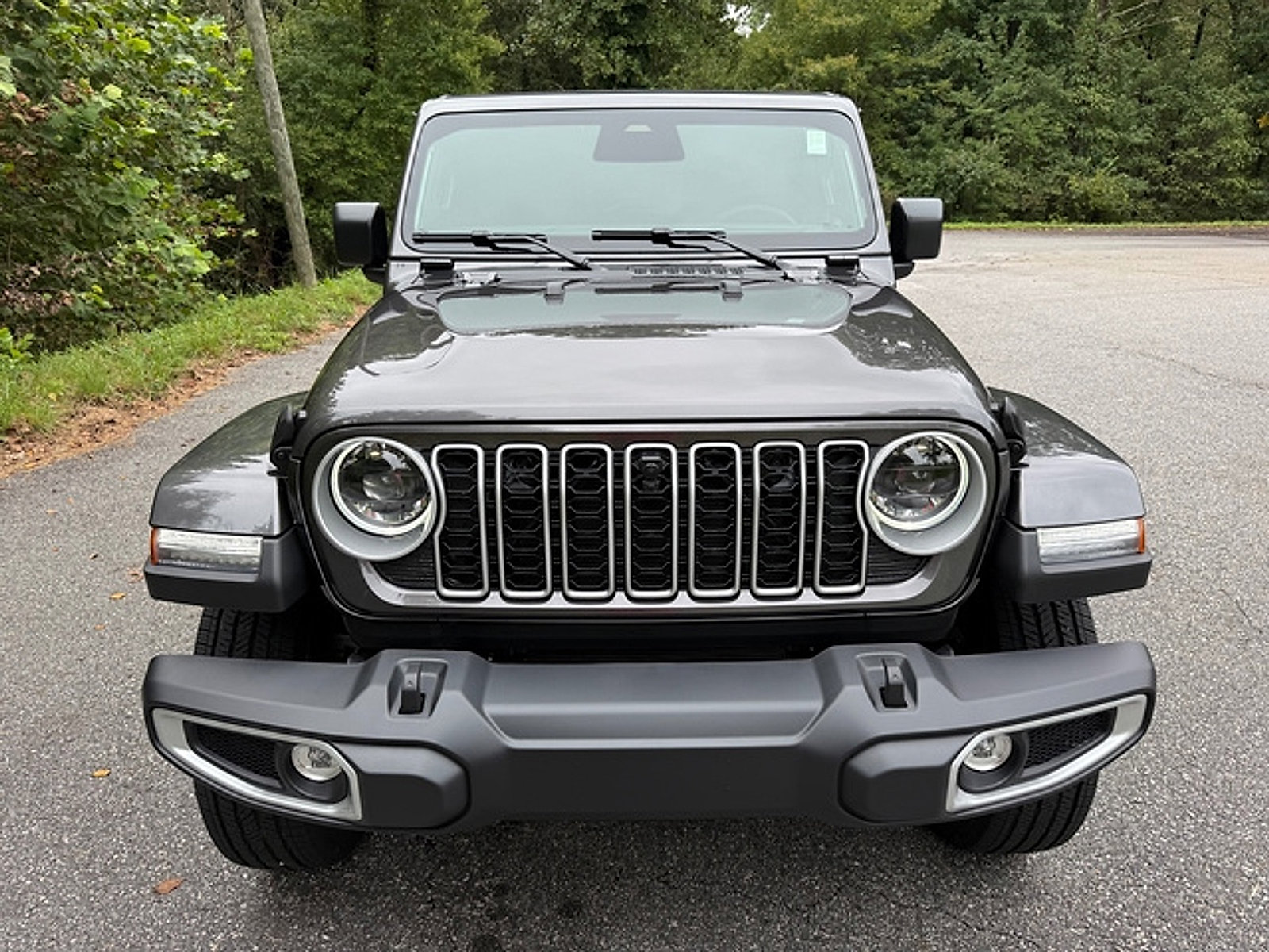 New 2027 Jeep Wrangler Unlimited Sahara AWD/4WD image 4