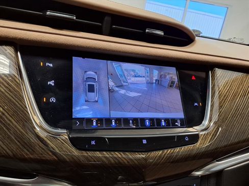 Used 2020 Cadillac XT6 Premium Luxury w/ Platinum Package image 29