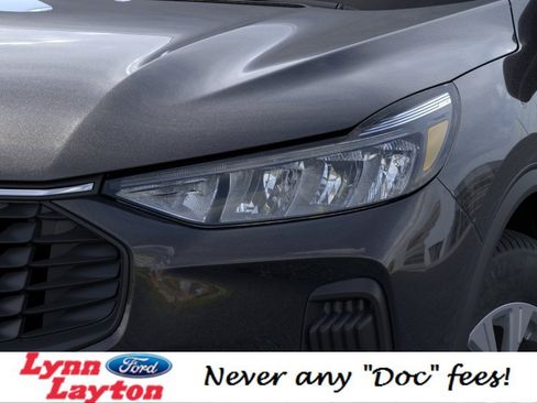 Used 2025 Ford Escape Active w/ Tech Pack #1 FWD image 18