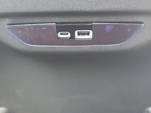 New 2026 Chrysler Pacifica Select image 18