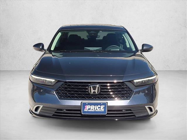 Used 2025 Honda Accord Touring image 2