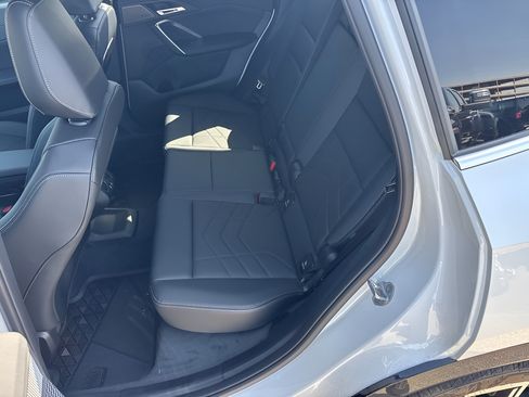 Used 2026 BMW X1 xDrive28i w/ Technology Package AWD/4WD image 10