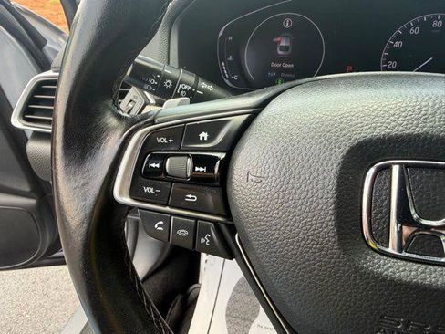Used 2019 Honda Accord Sport image 8