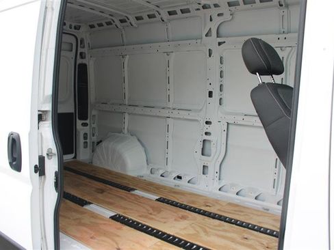 Used 2024 RAM ProMaster 2500 w/ Safety Group image 11