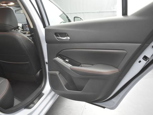 New 2025 Nissan Altima 2.5 SR image 20