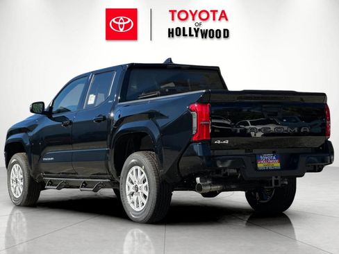 New 2026 Toyota Tacoma SR5 image 6