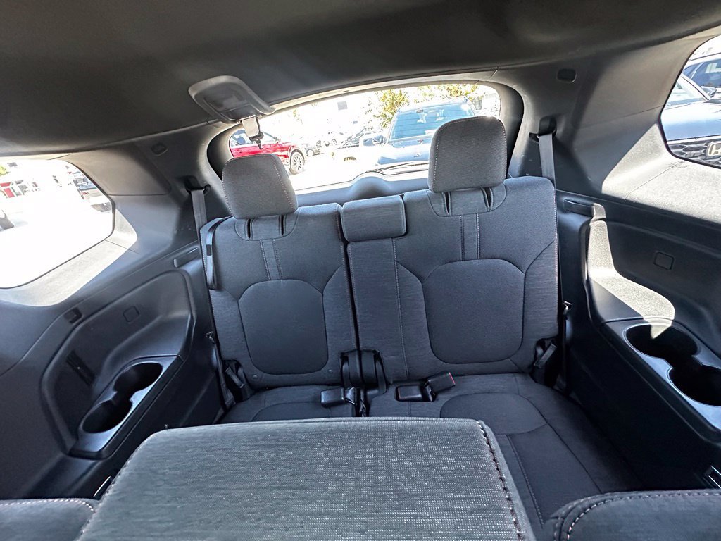 Certified 2024 Honda Pilot Sport image 15