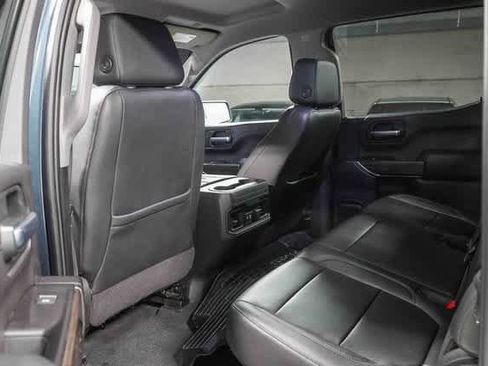 Used 2020 Chevrolet Silverado 1500 RST image 18