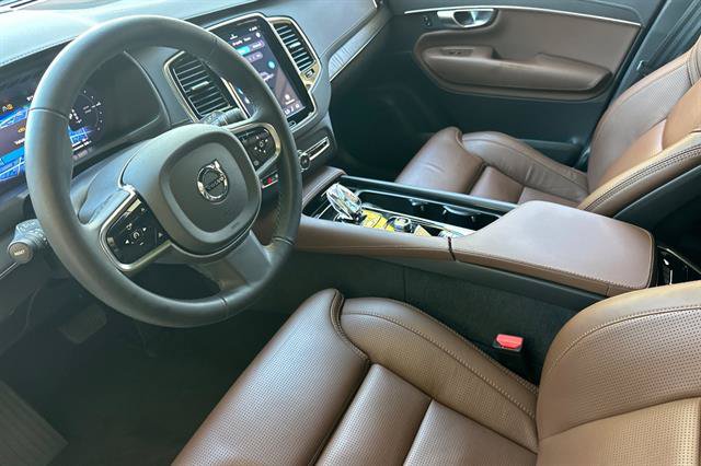 Certified 2024 Volvo XC90 T8 Ultimate w/ Protection Package Premier AWD/4WD image 9
