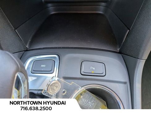 Used 2024 Chevrolet Equinox LT image 16
