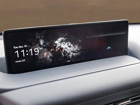 Used 2022 Genesis GV80 3.5T w/ Prestige Package 07 image 16