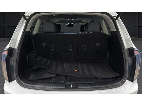 Used 2024 Kia Telluride EX w/ EX Captain's Chair Package AWD/4WD image 25