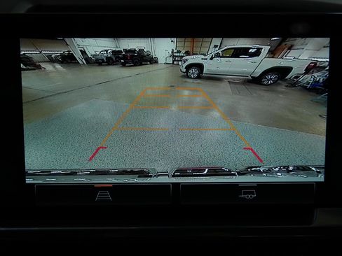 New 2026 GMC Sierra 1500 Elevation image 33