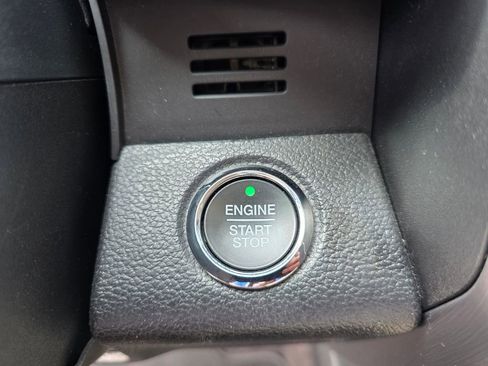 Used 2021 Ford Expedition Platinum image 19