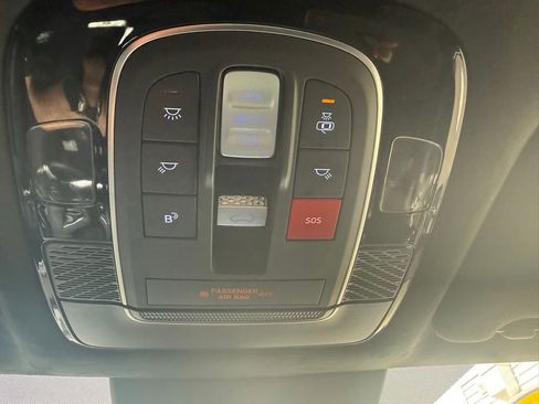 Used 2025 Hyundai Palisade Calligraphy image 32