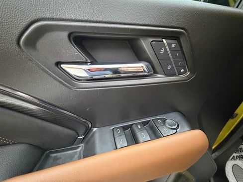 Used 2023 GMC Canyon AT4 w/ AT4 Premium Package image 29