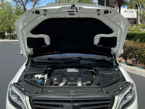 Used 2014 Mercedes-Benz S 550 Sedan image 25