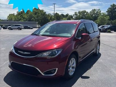 Used 2020 Chrysler Pacifica Touring-L Plus w/ Tire & Wheel Group