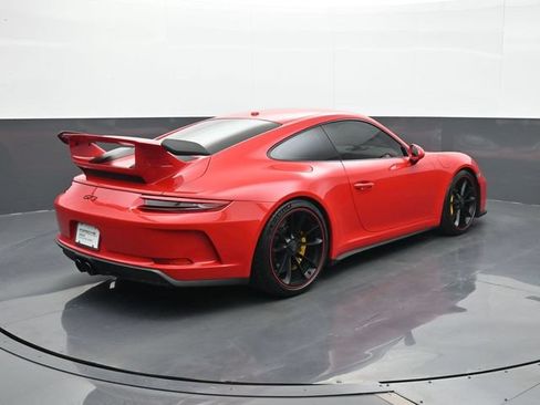 Certified 2018 Porsche 911 GT3 RWD image 18