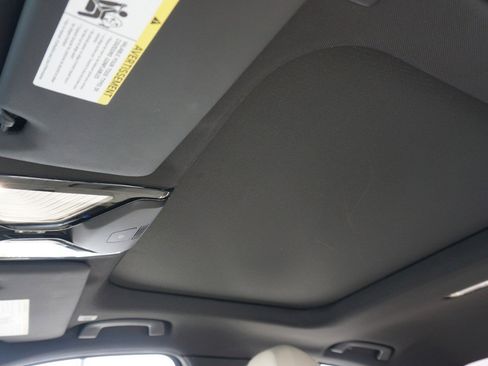 Used 2020 BMW 330i Sedan w/ Driving Assistance Package image 25