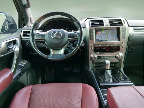 Used 2021 Lexus GX 460 Premium w/ Premium Package AWD/4WD image 10