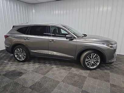 Used 2023 Acura MDX SH-AWD w/ Advance Package