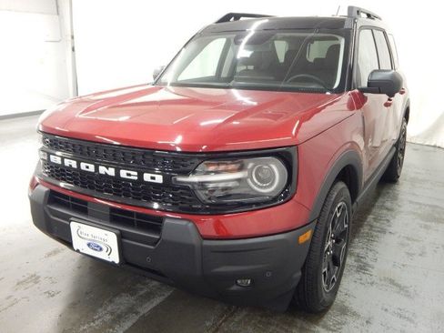 New 2025 Ford Bronco Sport Outer Banks w/ Outer Banks Tech Package+ image 8