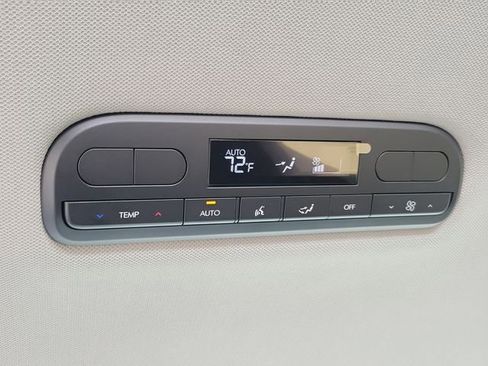 New 2026 Hyundai Palisade SE image 18