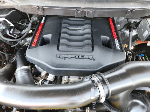 Used 2026 Ford F150 Raptor AWD/4WD image 32