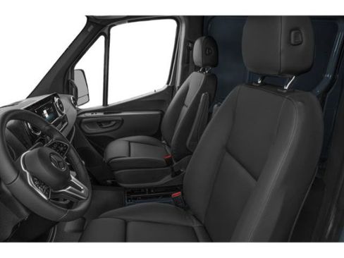 Used 2024 Mercedes-Benz Sprinter 3500 image 8